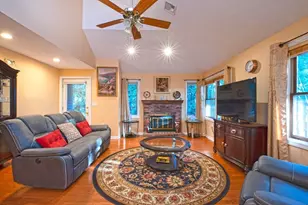 11 Country Club Ln, Milford, MA 01757 - Photo 4