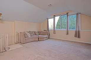 11 Country Club Ln, Milford, MA 01757 - Photo 18