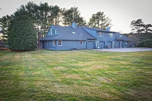 11 Country Club Ln, Milford, MA 01757 - Photo 28