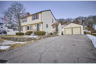 31 Walton St, Waltham, MA 02451 - Photo 4