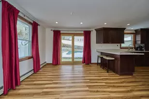 31 Walton St, Waltham, MA 02451 - Photo 10