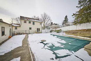 31 Walton St, Waltham, MA 02451 - Photo 34