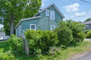 26 Friend St, Waltham, MA 02453 - Photo 6