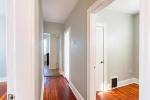 22 Barry St, Boston, MA 02125 - Photo 24