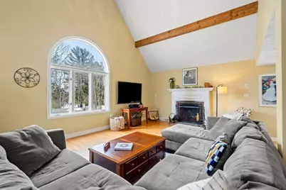 28 Coleman Rd, Groveland, MA 01834 - Photo 10