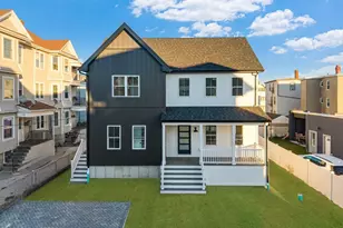 138 18th St, Fall River, MA 02723 - Photo 1