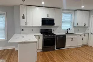 115 Shore Dr, Somerville, MA 02145 - Photo 2