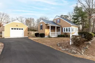 14 Briarwood Dr, Wareham, MA 02751 - Photo 1