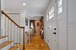 23 Blackberry Fields Rd, Dracut, MA 01826 - Photo 4