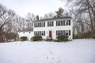 11 Quail Run Rd, Bellingham, MA 02019 - Photo 2