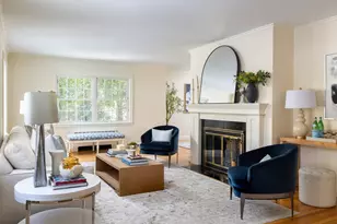 137 Hagen Rd, Newton, MA 02459 - Photo 2