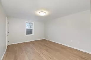 12C Oliver St, Haverhill, MA 01832 - Photo 16