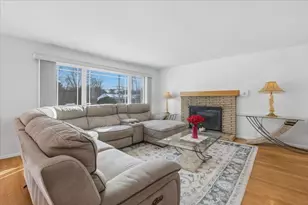 49 Powell St, Stoughton, MA 02072 - Photo 8