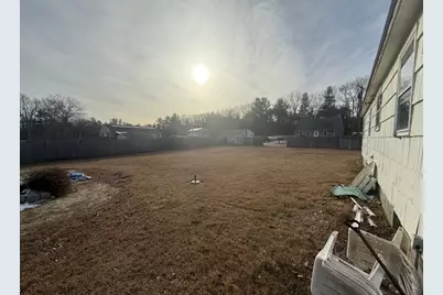 2 Bounty Rd, Oxford, MA 01540 - Photo 6