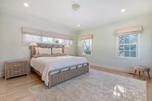 676 Elm St, Dartmouth, MA 02748 - Photo 24