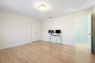 676 Elm St, Dartmouth, MA 02748 - Photo 30