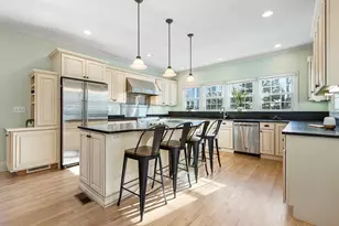 676 Elm St, Dartmouth, MA 02748 - Photo 2