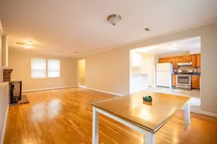 5337 B Washington St, Boston, MA 02132 - Photo 4