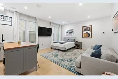 340 W 2nd St #5A, Boston, MA 02127 - Photo 4