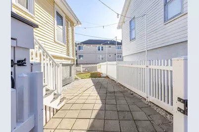 420 Baker St, Boston, MA 02132 - Photo 36