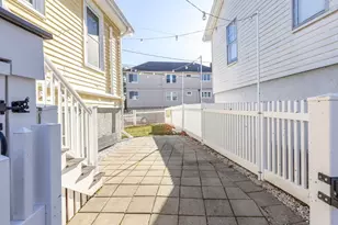 420 Baker St, Boston, MA 02132 - Photo 36