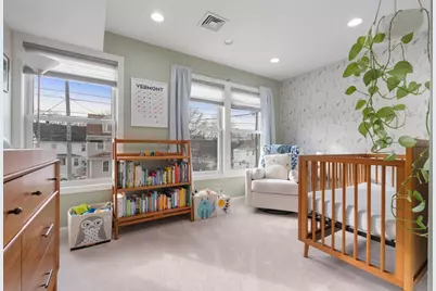 284 Riverside Ave #1, Medford, MA 02155 - Photo 10