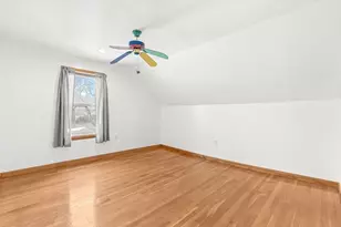 20 Pond St, Stoneham, MA 02180 - Photo 24