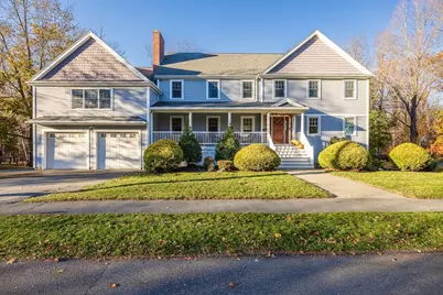 141 Belmont Street, Reading, MA 01867 - Photo 2