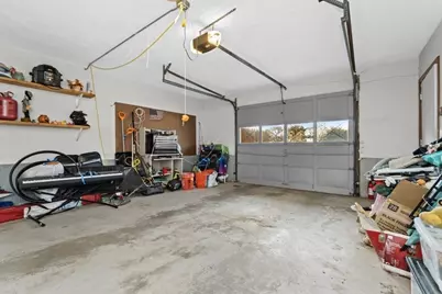 9 Doctor St, Fall River, MA 02720 - Photo 10