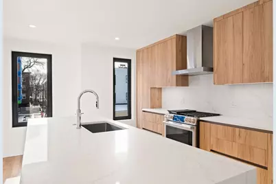 6 Devine Way #2, Boston, MA 02127 - Photo 8