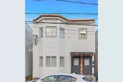 113 Moore St #2, Boston, MA 02128 - Photo 2