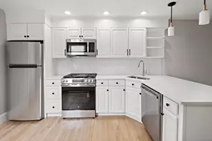 64 Trenton St, Boston, MA 02128 - Photo 10