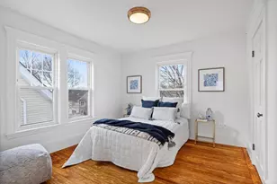 21 Fenton, Lynn, MA 01905 - Photo 8