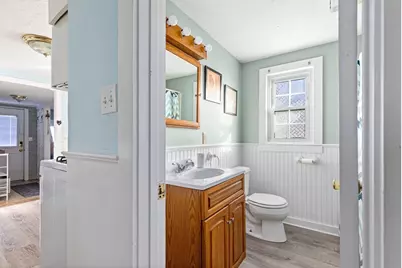 46 Pawkannawkut Dr, Yarmouth, MA 02664 - Photo 16