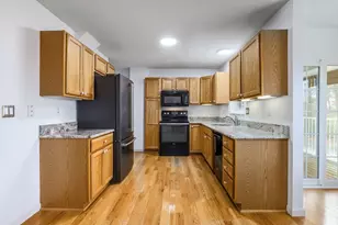 665 Center St, Ludlow, MA 01056 - Photo 16