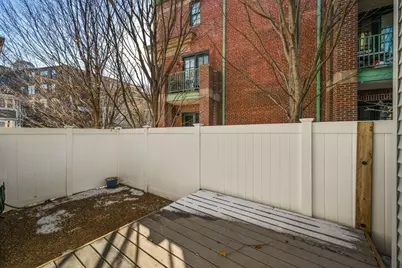 7 Russell Street #1, Cambridge, MA 02140 - Photo 8