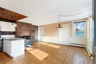 14 Mall St, Salem, MA 01970 - Photo 4