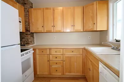 39 South St #B, Rockport, MA 01966 - Photo 4