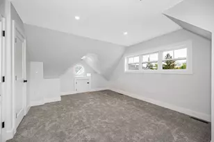 1514 Gorham St, Lowell, MA 01852 - Photo 24