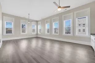 76 Maple St, Northampton, MA 01062 - Photo 6