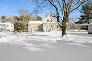 93 Linwood St, Brockton, MA 02301 - Photo 8