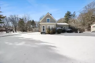 93 Linwood St, Brockton, MA 02301 - Photo 4