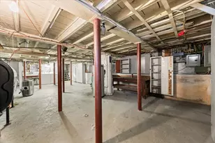 93 Linwood St, Brockton, MA 02301 - Photo 34