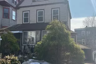 37 Longfellow St, Boston, MA 02122 - Photo 1