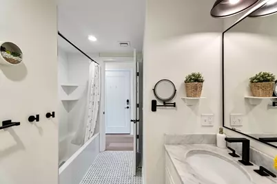 258-260 W Third Street #2B, Boston, MA 02127 - Photo 14