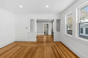 2 Oakdale St, Wareham, MA 02571 - Photo 8