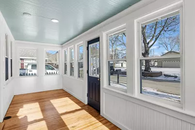 2 Oakdale St, Wareham, MA 02571 - Photo 6