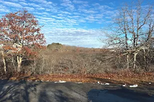 25 Coffins Field Rd, Edgartown, MA 02539 - Photo 1