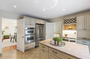 5 Birchwood Ln, Lincoln, MA 01773 - Photo 14