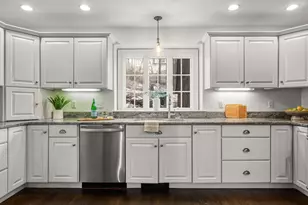 10 Perth Rd, Arlington, MA 02476 - Photo 20